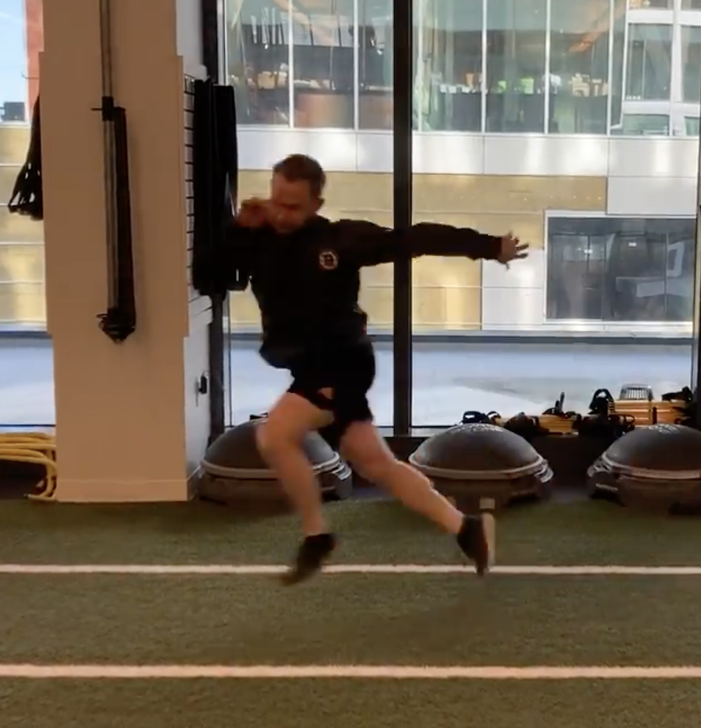 Speed Training Alternating Crossover Run Kevin Neeld
